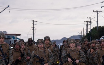 CLR-35 Ammo Company Conducts 5K Hike