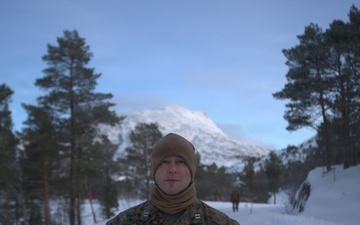 CORE26 | U.S. Marines conduct ice-breaker drill in Norway