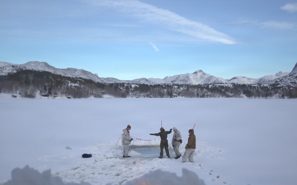 CORE26 | U.S. Marines conduct ice-breaker drill in Norway