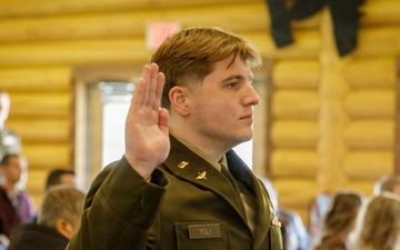 Commissioning to Warrant Officer