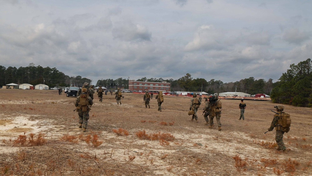 24th MEU CERTEX: U.S Marines with Kilo Conduct a CASEVAC mission