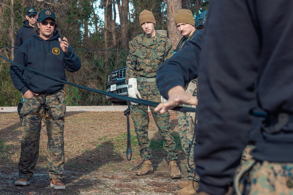 Static Rope Suspension Course 1-26