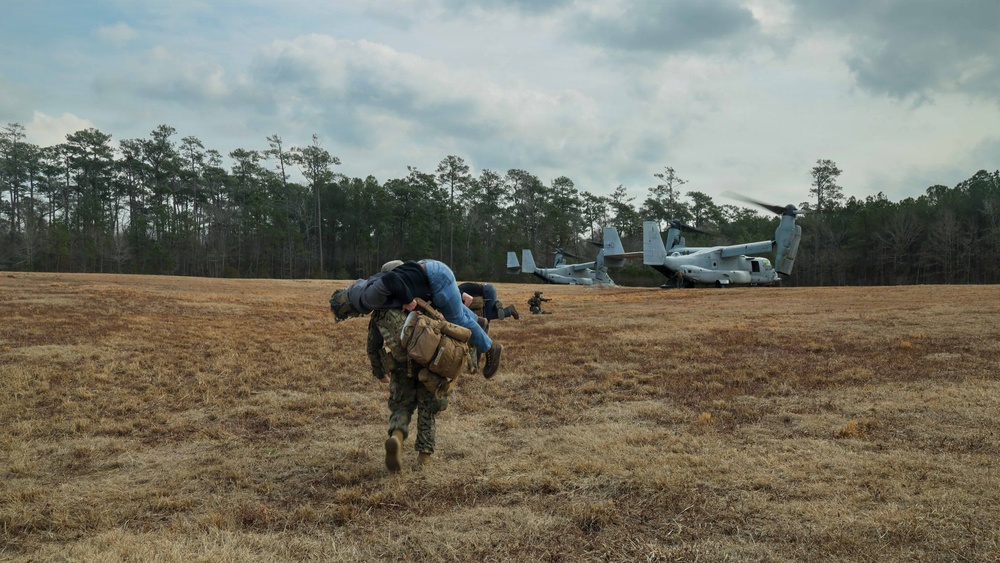 24th MEU CERTEX: U.S Marines with Kilo Conduct a CASEVAC mission