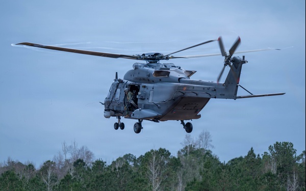 Sentry South 26-2 Spanish air force NH90 touch and go at Camp Shelby