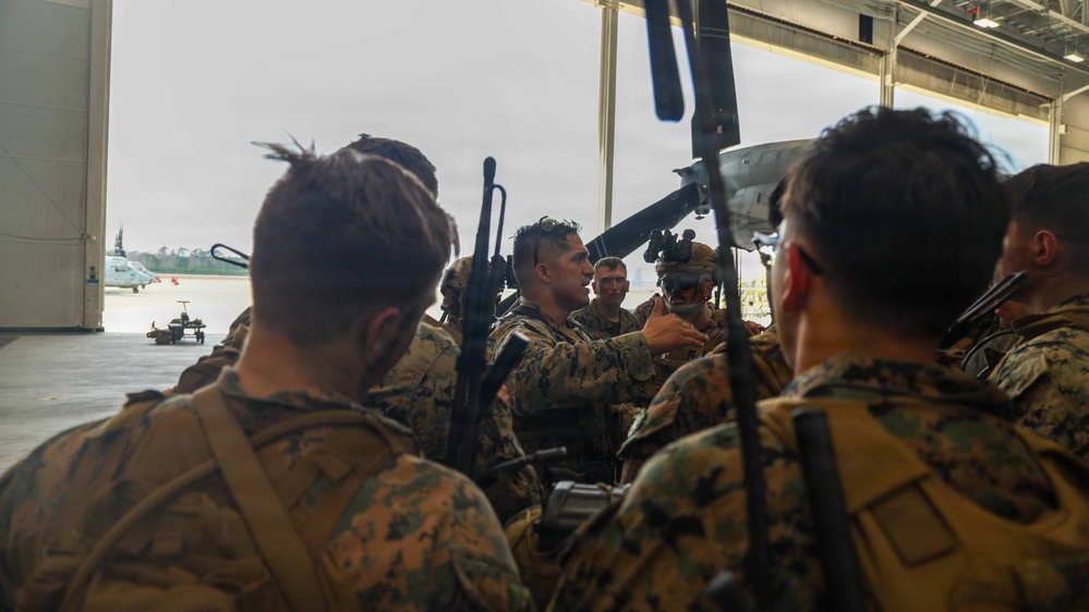 24th MEU CERTEX: U.S Marines with Kilo Conduct a CASEVAC mission