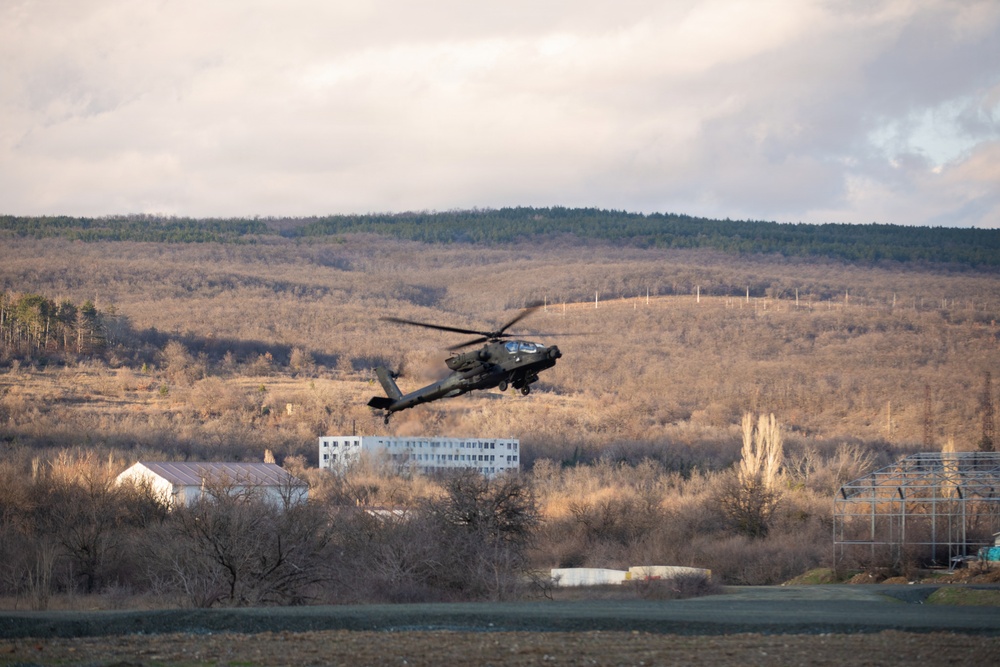 3rd Infantry Division AH-64 Apache Crews Conduct Aerial Gunnery in Bulgaria