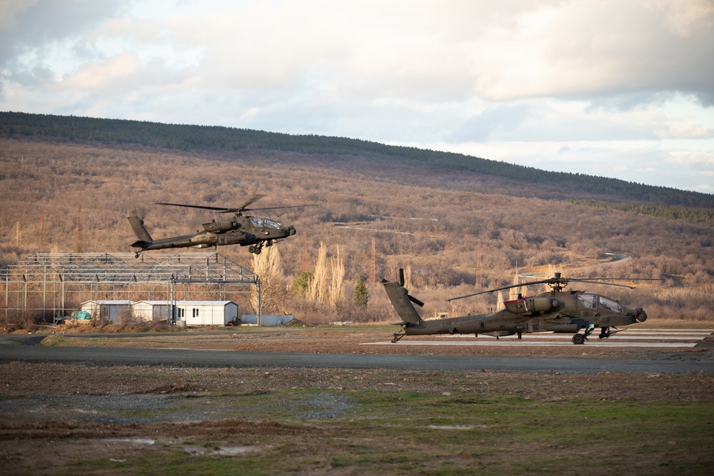 3rd Infantry Division AH-64 Apache Crews Conduct Aerial Gunnery in Bulgaria