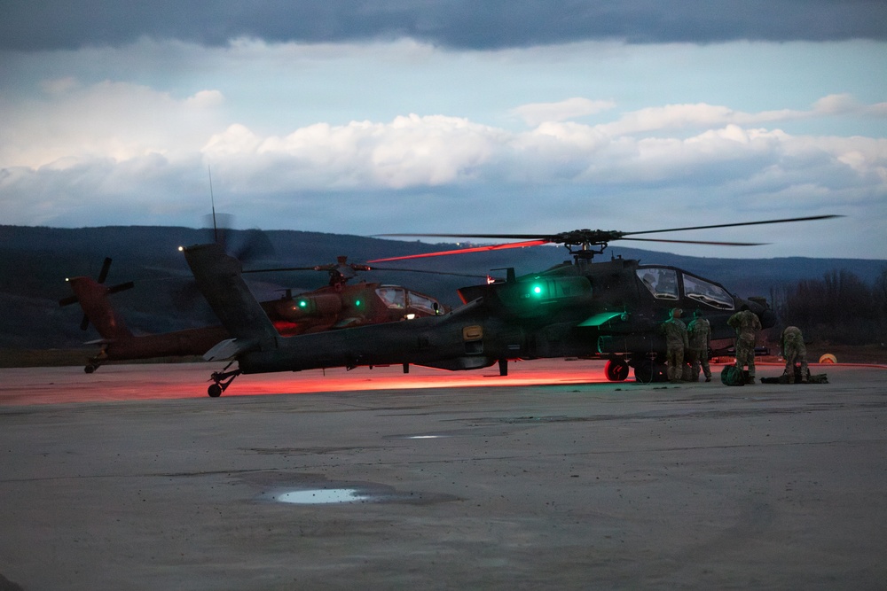 3rd Infantry Division AH-64 Apache Crews Conduct Aerial Gunnery in Bulgaria