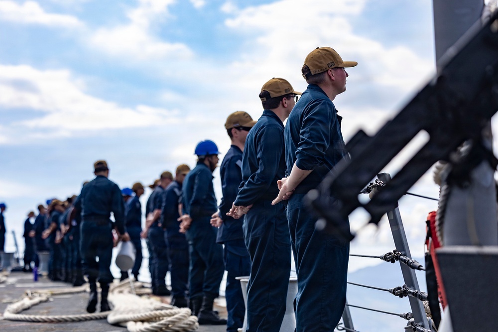 USS Dewey Departs Subic Bay