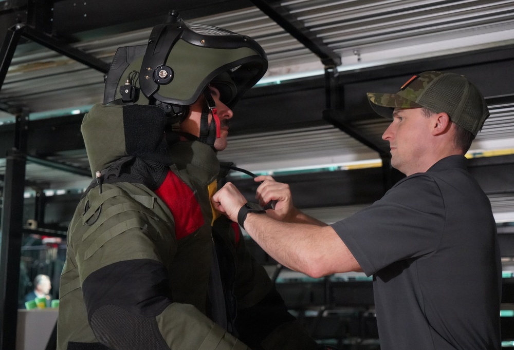 EODMU-2 Detachment Yorktown Sailors support a COMREL event at the College of William &amp; Mary's Kaplan Arena