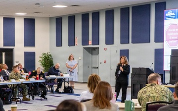 NAVSUP leaders, Naval Postgraduate School develop strategies to incorporate AI into Navy supply, logistics operations