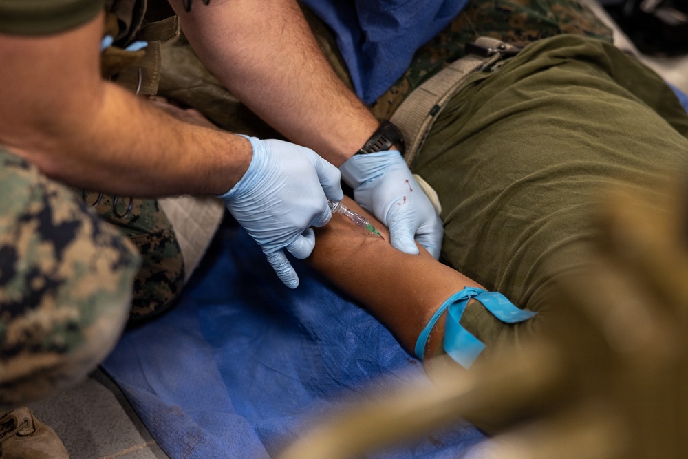 2nd Marine Logistics Group Joint Trauma System Valkyrie Prehospital Transfusion Course | Instructor Demonstration