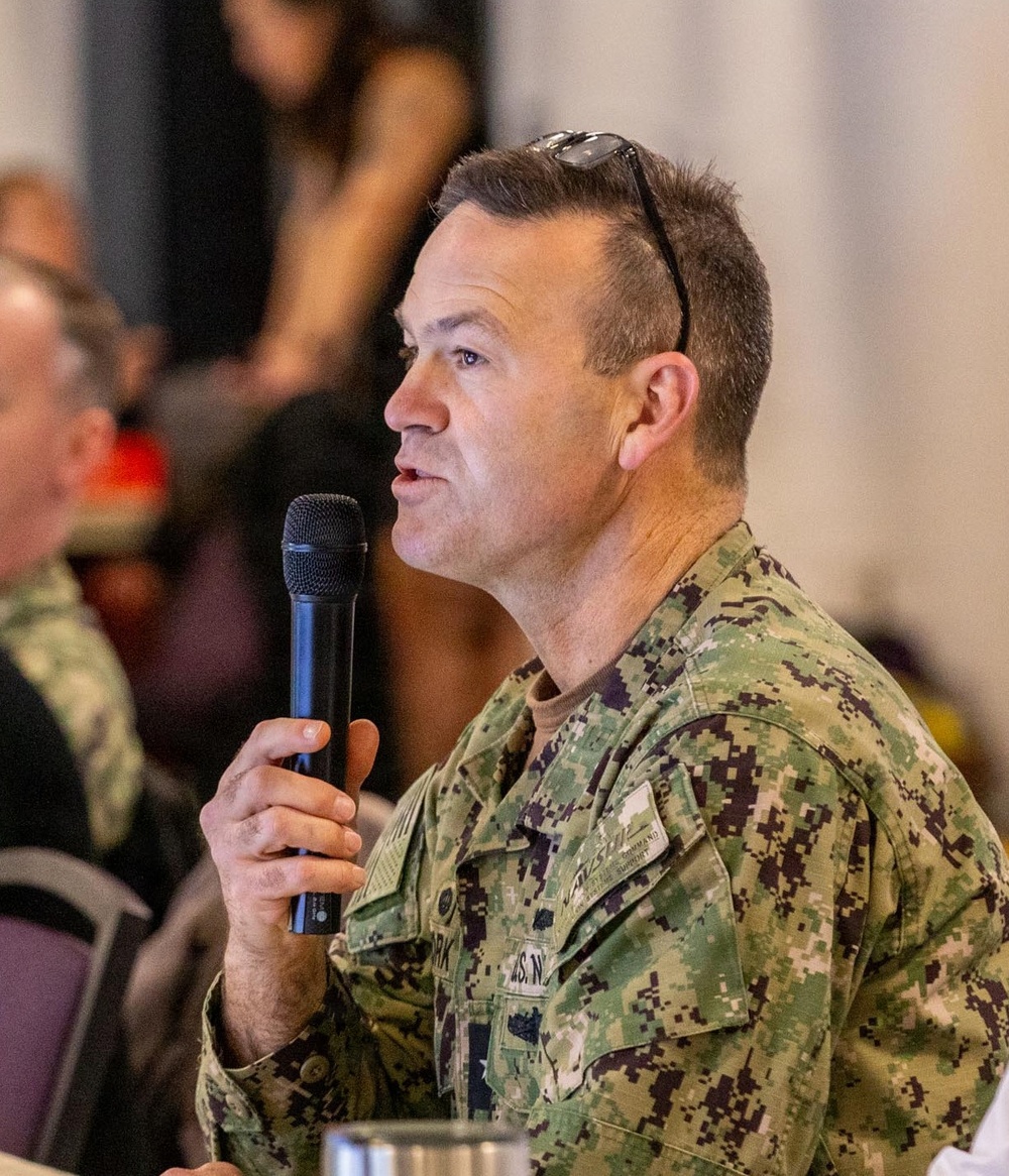 NAVSUP leaders, Naval Postgraduate School develop strategies to incorporate AI into Navy supply, logistics operations