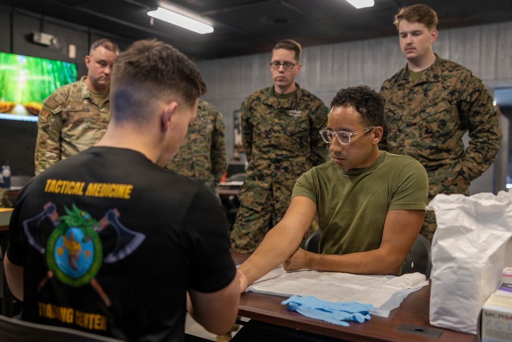 2nd Medical Battalion Hosts Joint Trauma System Trainers for Valkyrie Prehospital Transfusion Course | Eldon Blood Typing Kits, Blood Draws