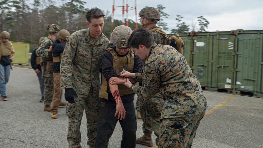24th MEU CERTEX: U.S Marines and Sailors conduct a Mass Casualty mission