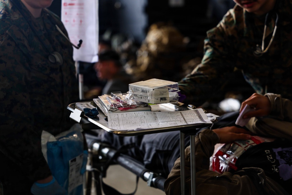 24th MEU CERTEX: U.S Marines and Sailors conduct a Mass Casualty mission