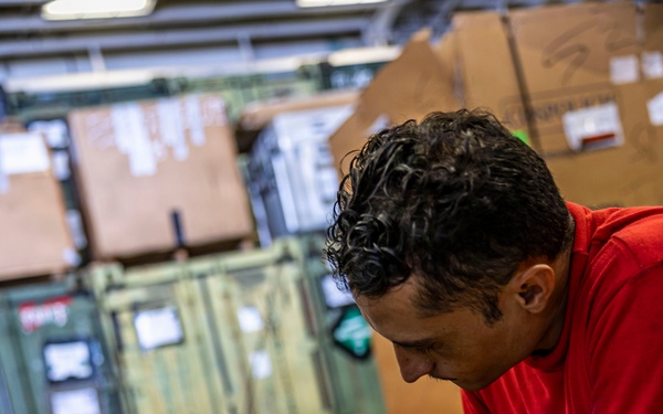 USS Iwo Jima Sailors Conduct MH-60S Seahawk Maintenance