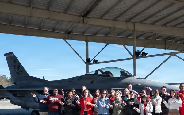 Building Ties with Local Leaders: Leadership Sumter Members Tour Shaw AFB