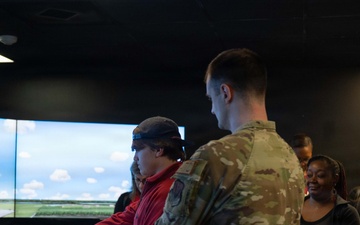 Building Ties with Local Leaders: Leadership Sumter Members Tour Shaw AFB