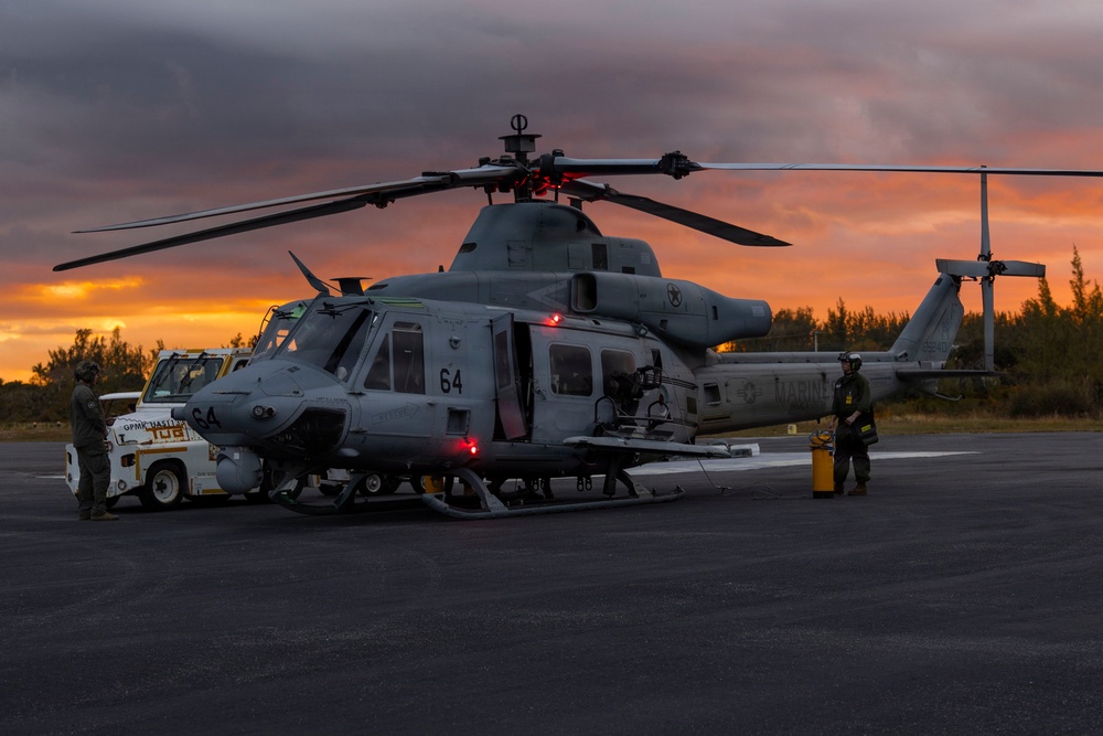 HMLA-269 and HMH-464 land in The Bahamas