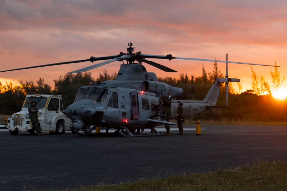 HMLA-269 and HMH-464 land in The Bahamas