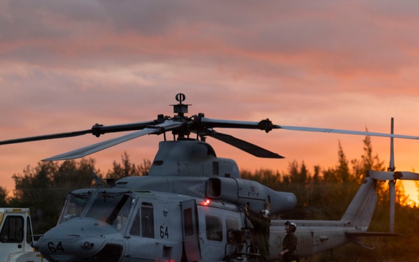HMLA-269 and HMH-464 land in The Bahamas