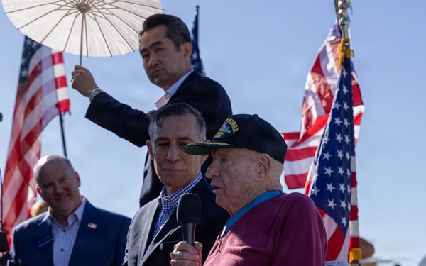 MoH recipient, retired U.S. Navy Capt. Royce Williams arrives at Jet Center Palomar Airport