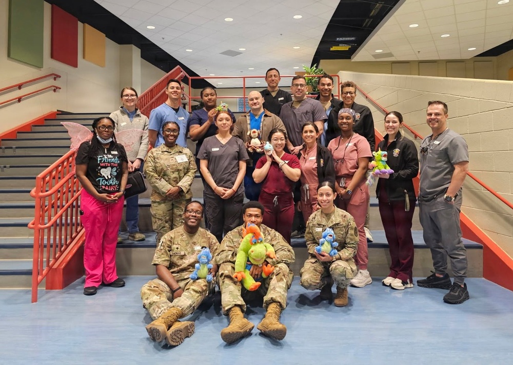 WAMC Dental Team Expands Outreach to Fort Bragg Schools