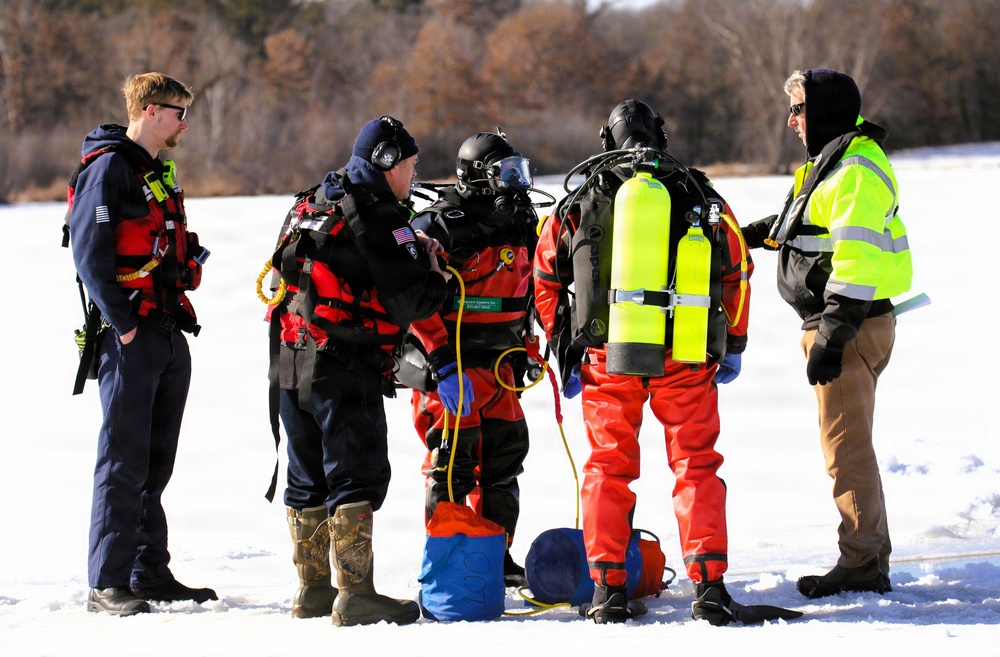 Fort McCoy DES Fire Department dive team holds February rescue training under ice