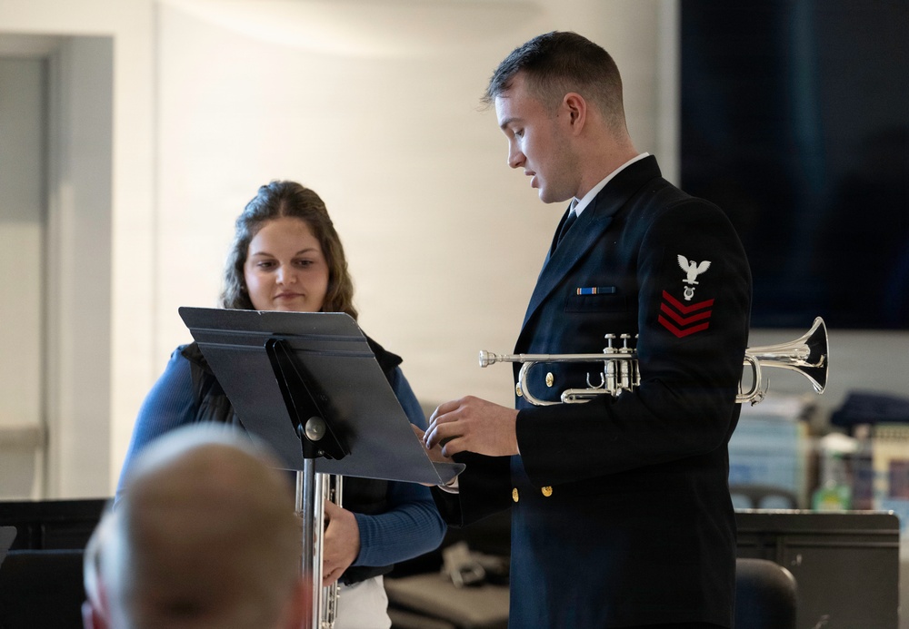 Navy Band leads clinic at Queensbury High School