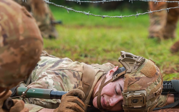 E3B WEAPONS/MEDIC LANES