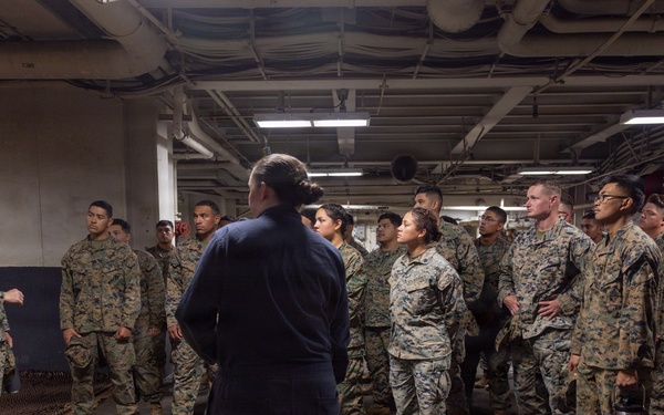 MWSS-371 Motor Transport Company visits USS Essex