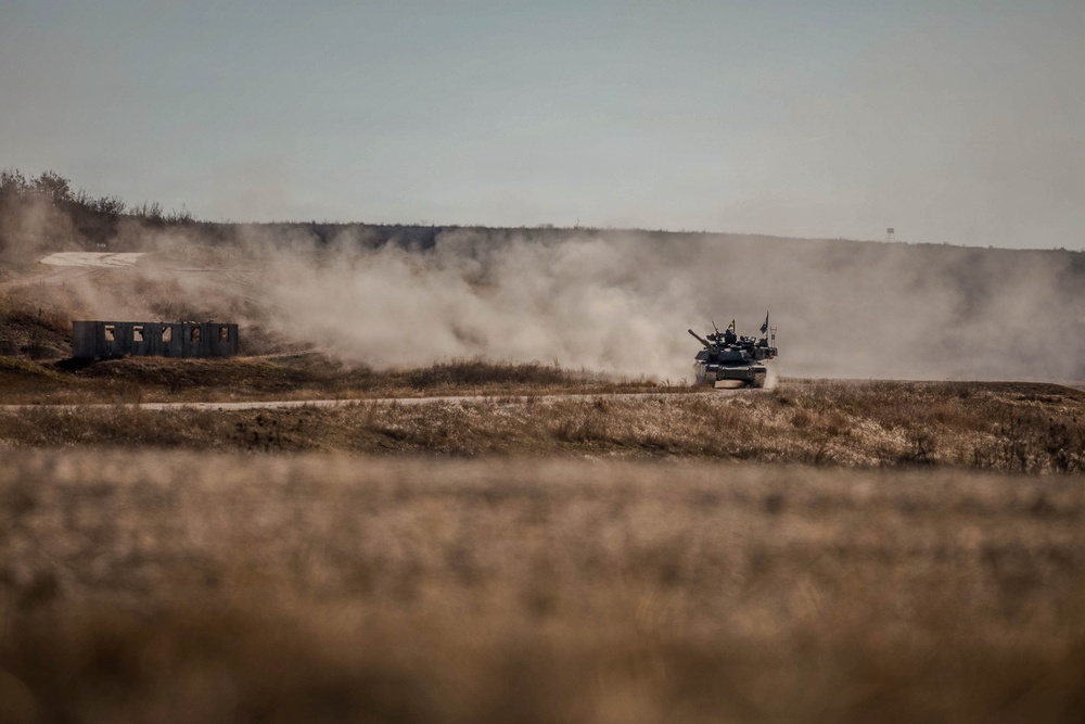1-7 Cav conducts Tank Gunnery