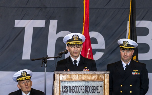 Information Warfare Squadron 9 Stands Up