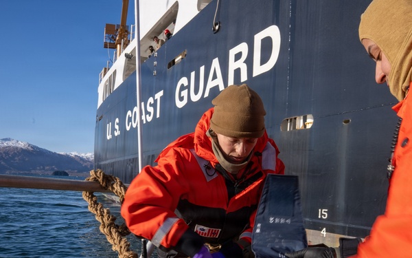 Cold weather joint medical evacuation exercise at Arctic Edge 26