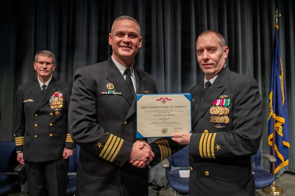 Capt. Allen Agor relieves Capt. Eric Hunter as commanding officer USS Ohio (SSGN 726) Blue Crew