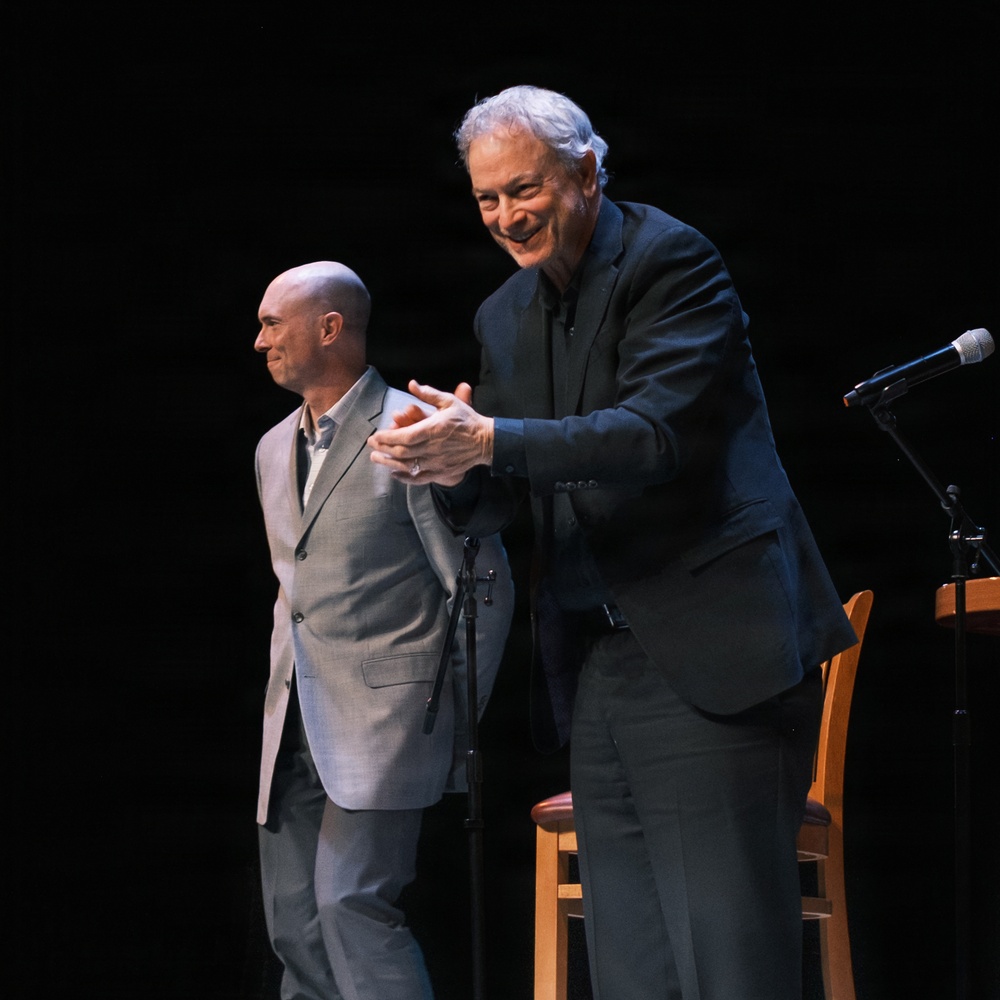 Gary Sinise talks military and life at southern New Mexico event