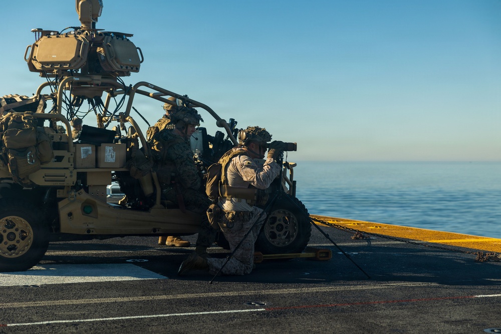 11th MEU Marines, Sailors Conduct Simulated Straight Transit