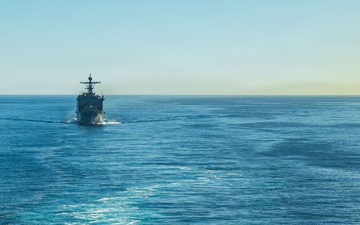 11th MEU Marines, Sailors Conduct Simulated Straight Transit