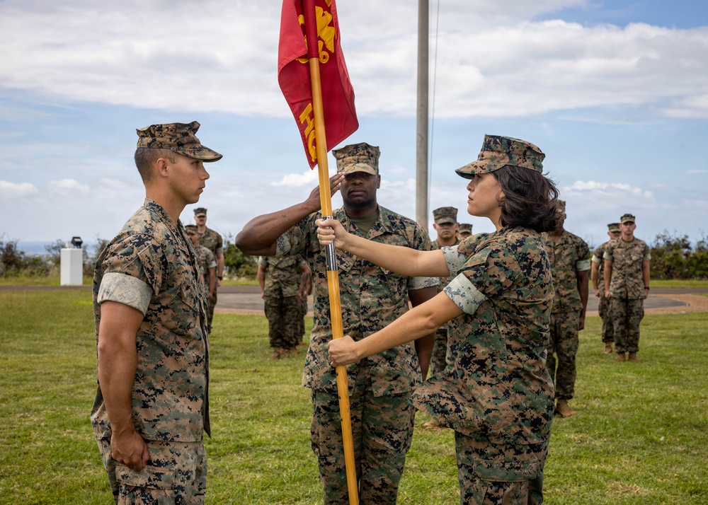 MARFORPAC HQ Company conducts change of command ceremony