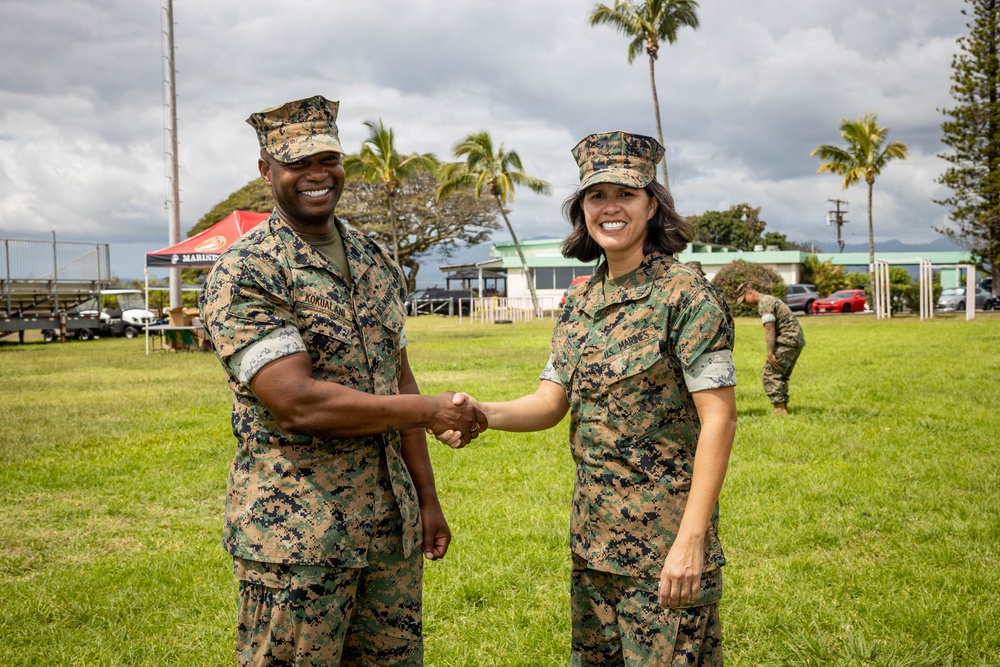 MARFORPAC HQ Company conducts change of command ceremony