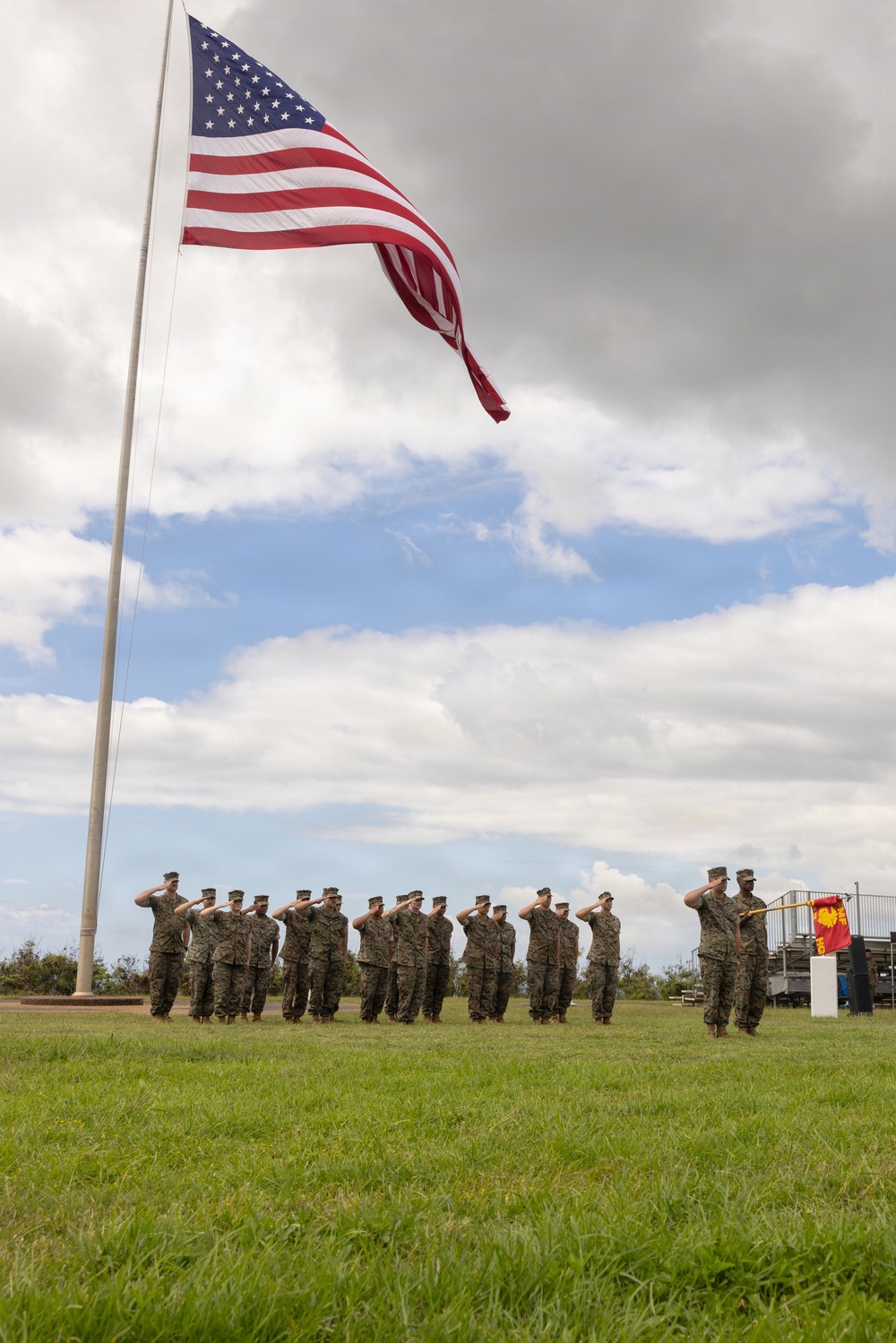 MARFORPAC HQ Company conducts change of command ceremony