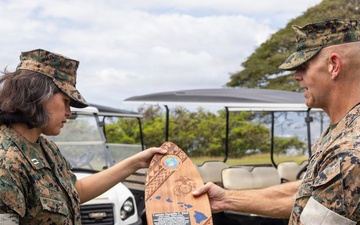 MARFORPAC HQ Company conducts change of command ceremony