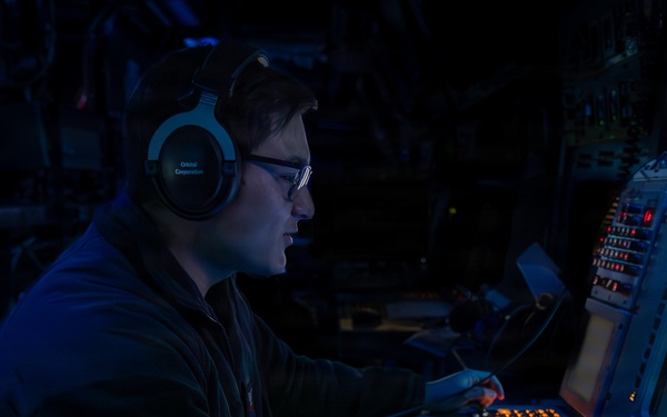 Daily Operations aboard the USS Gonzalez (DDG 66)