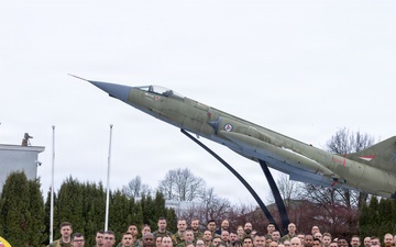 U.S. Marine Corps General Assumes Command of Norwegian-Led NATO Logistics Group in Historic Transfer