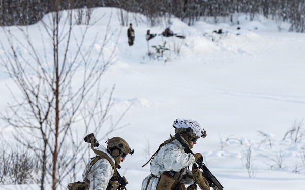 CORE26 | U.S. Marines conduct Live-Fire and Maneuver Squad Attacks in Norway
