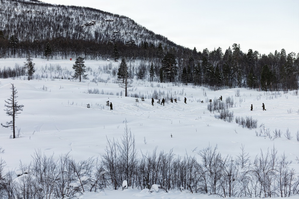 CORE26 | U.S. Marines conduct Live-Fire and Maneuver Squad Attacks in Norway