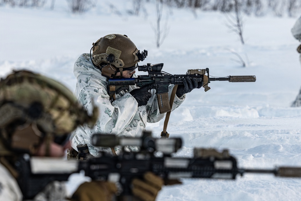 CORE26 | U.S. Marines conduct Live-Fire and Maneuver Squad Attacks in Norway