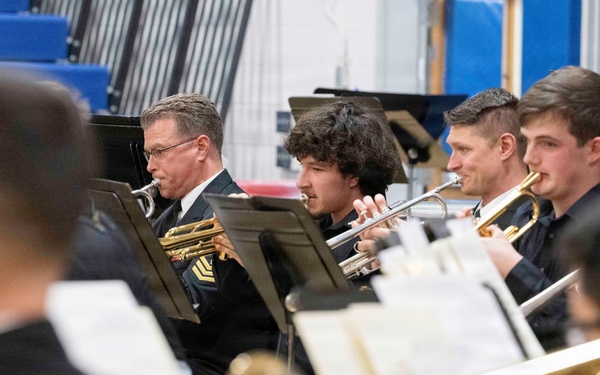Navy Band performs in Queensbury, New York