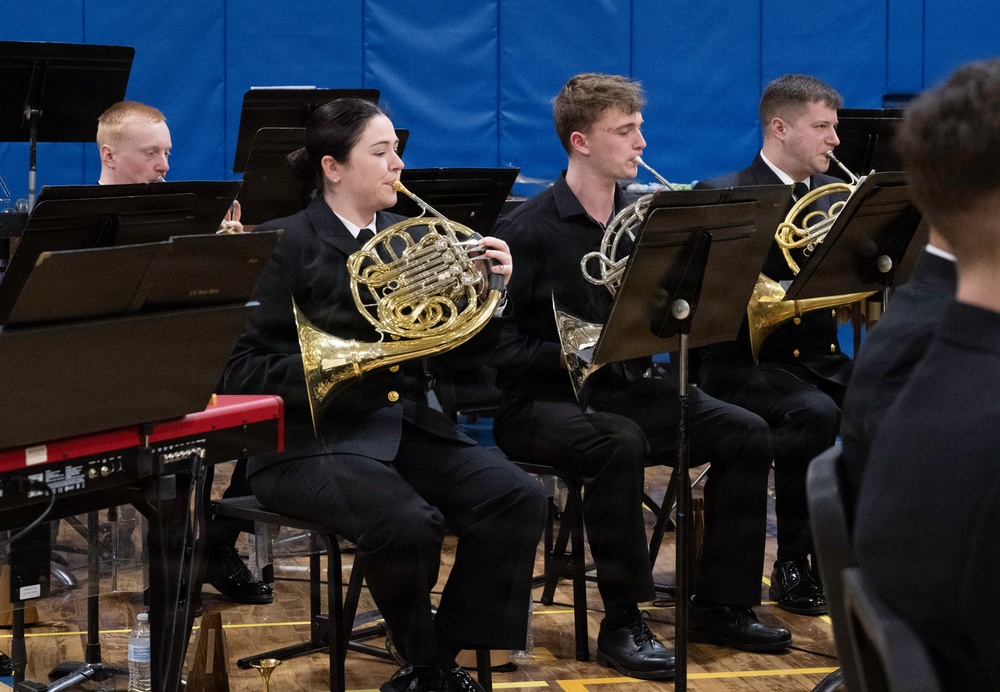 Navy Band performs in Queensbury, New York